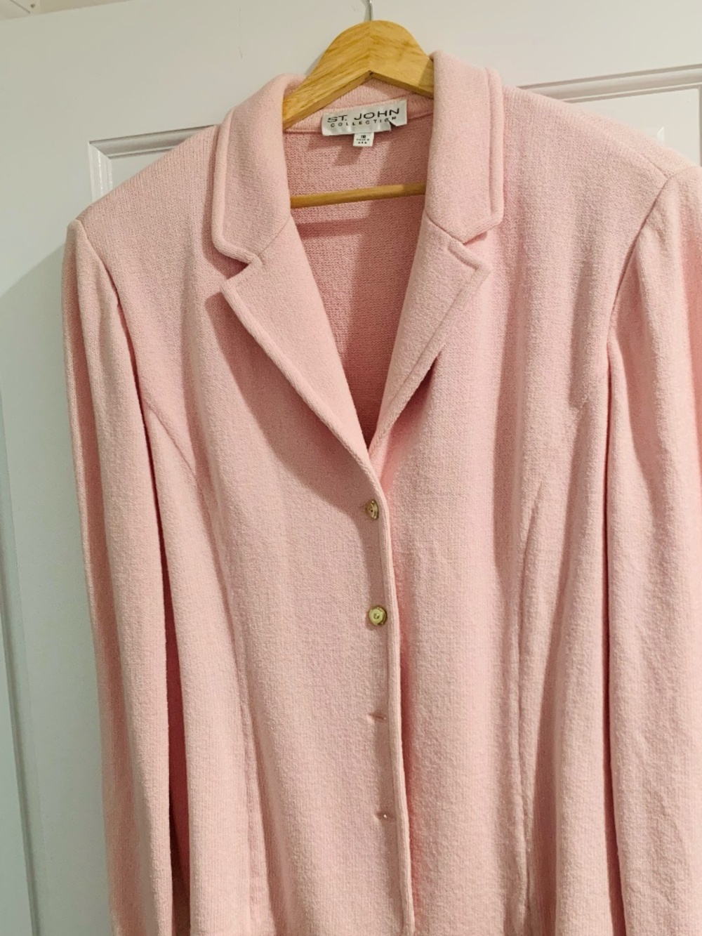 St. John Collection Soft Pink Knit Cardigan Jacket; Size 16; Like New